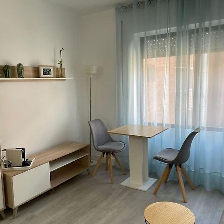 Oasis Plus Seville Exterior photo